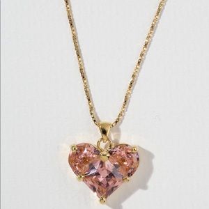 New Vanessa Mooney the romance necklace gold heart
